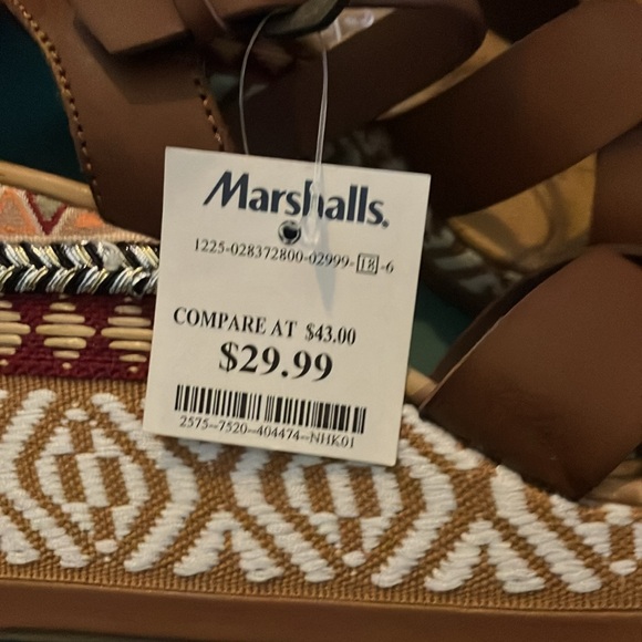 🌅NWT Blowfish Wedges🌅 - Picture 10 of 12